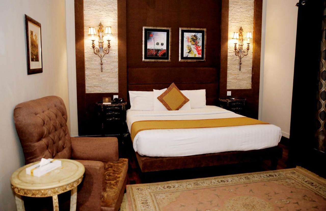 Ambassador Suites & Hotel 伊斯兰堡 外观 照片