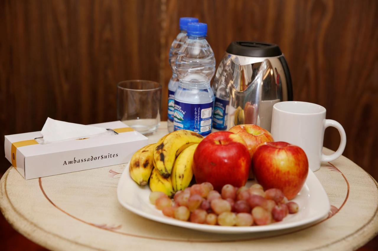 Ambassador Suites & Hotel 伊斯兰堡 外观 照片