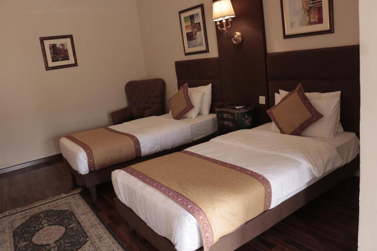 Ambassador Suites & Hotel 伊斯兰堡 外观 照片